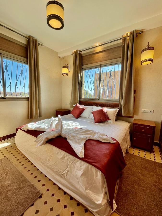 Hotel Apartments Lexpert " Riad The Family" Merzouga Luaran gambar