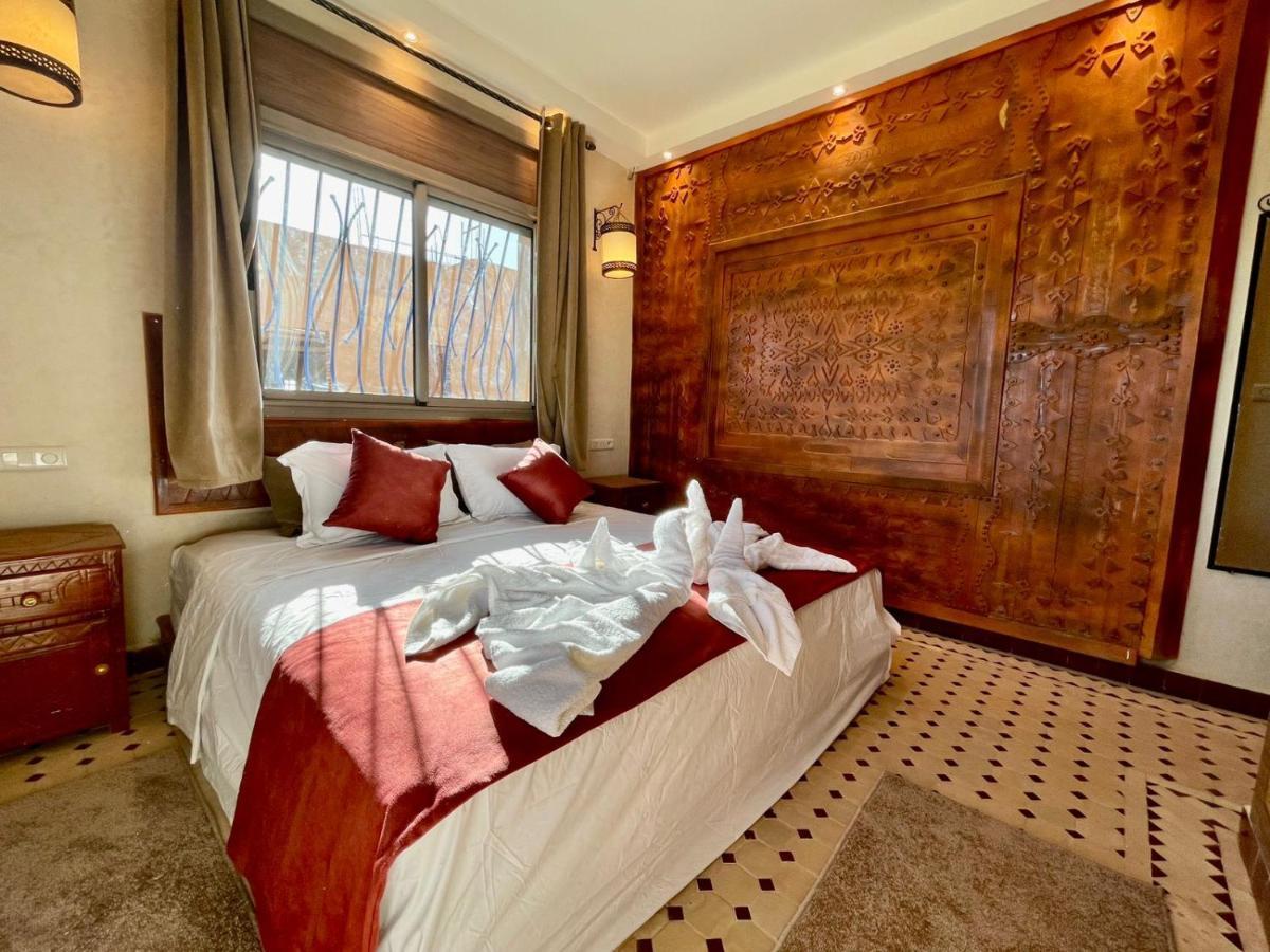 Hotel Apartments Lexpert " Riad The Family" Merzouga Luaran gambar