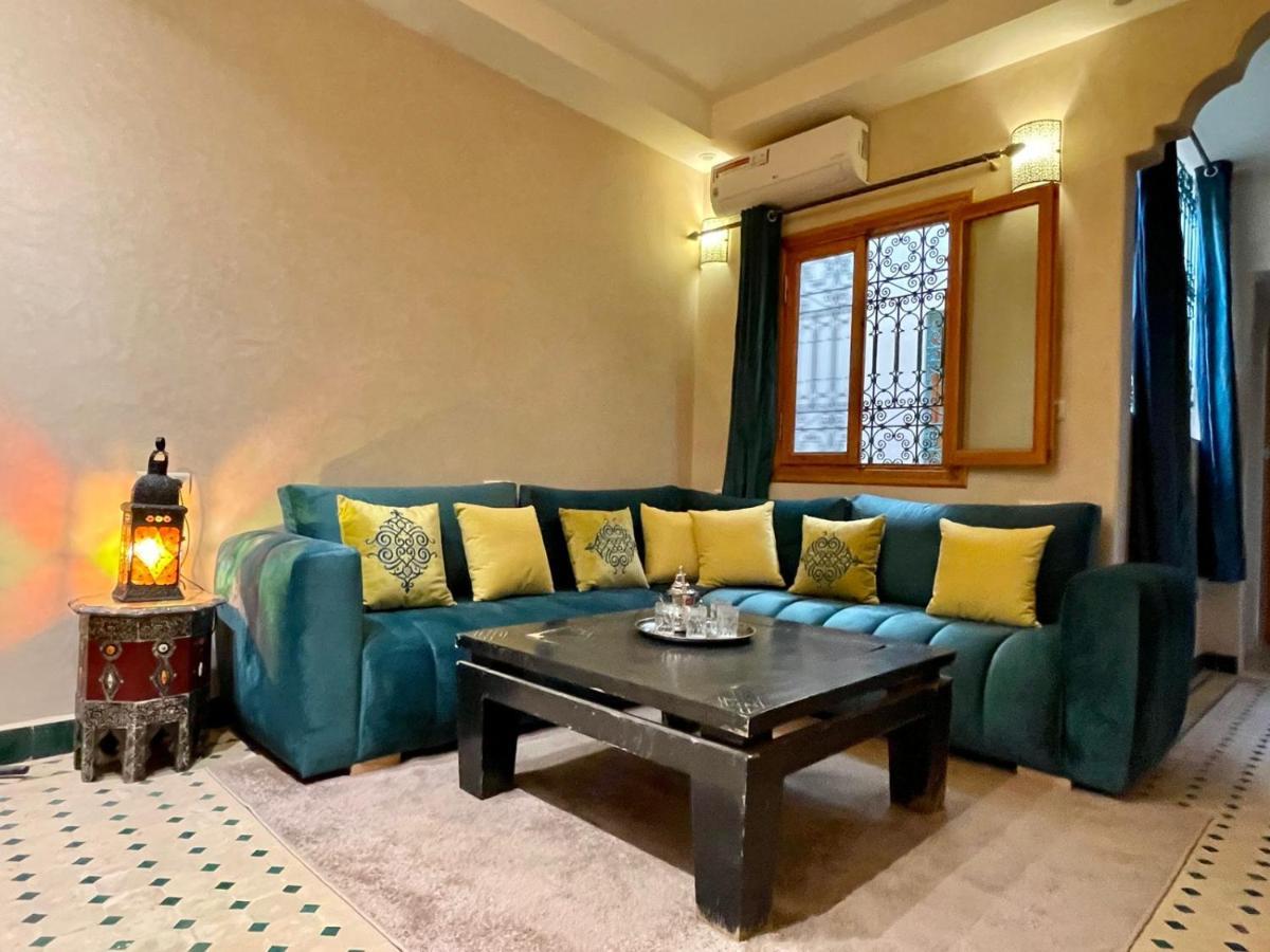 Hotel Apartments Lexpert " Riad The Family" Merzouga Luaran gambar